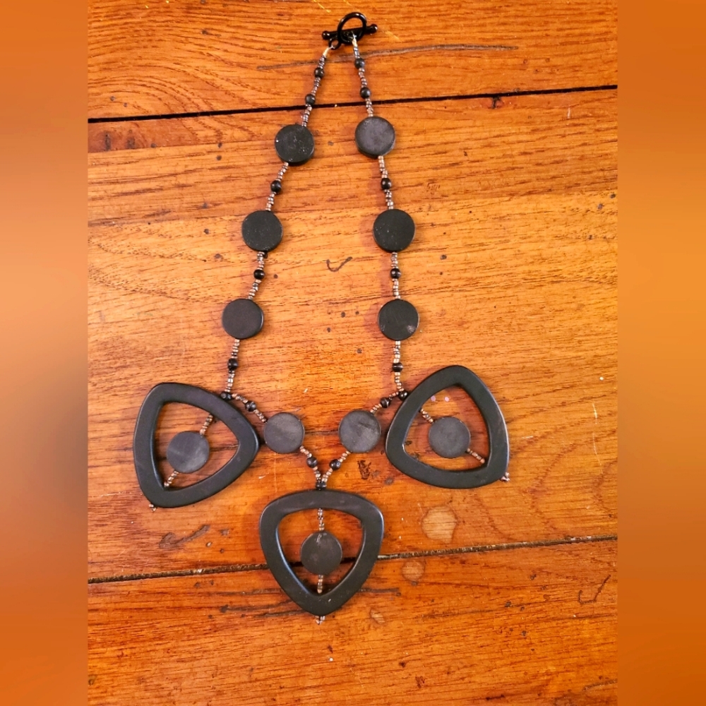 Glass bead necklace